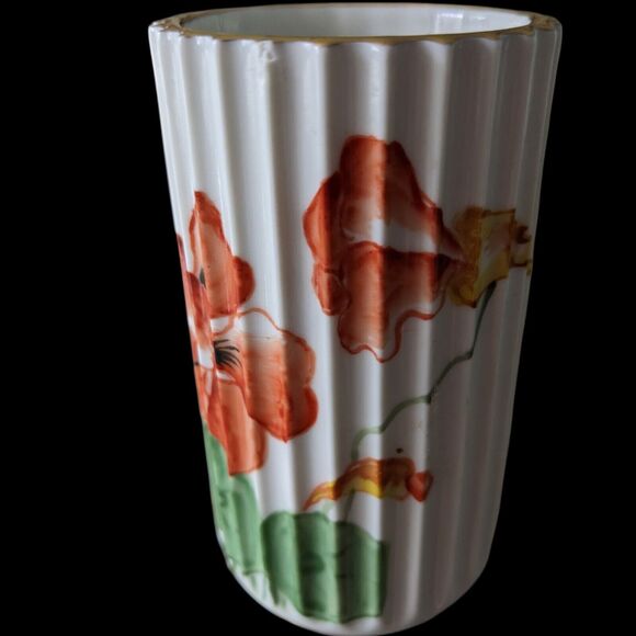 LYNGBY PORCELAIN HAND PAINTED FLORAL RIBBED‎ VASE Signed Yolo - Picture 1 of 4